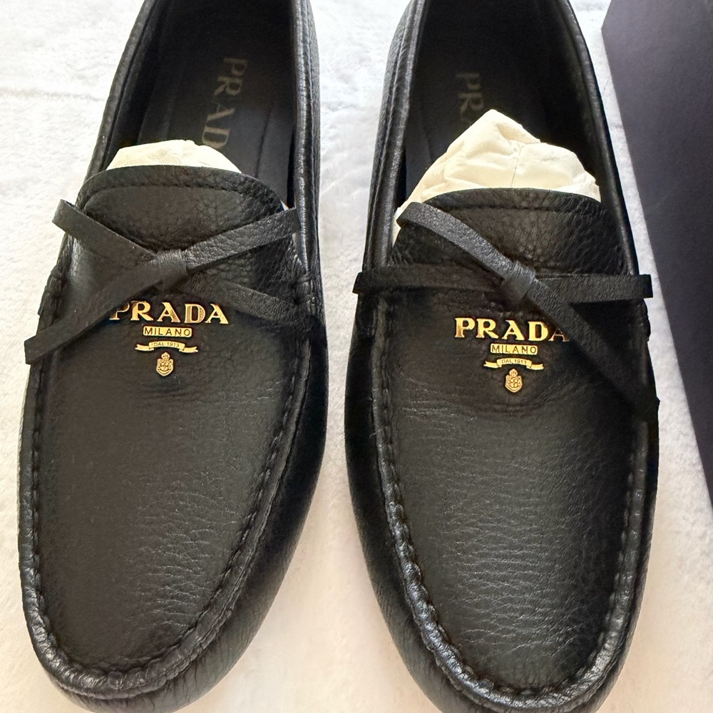 Prada Women’s Black Leather Driving Loafers
